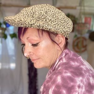 Cubavera Vintage Paper Newsboy Golf Cream & Black Hat Size Small